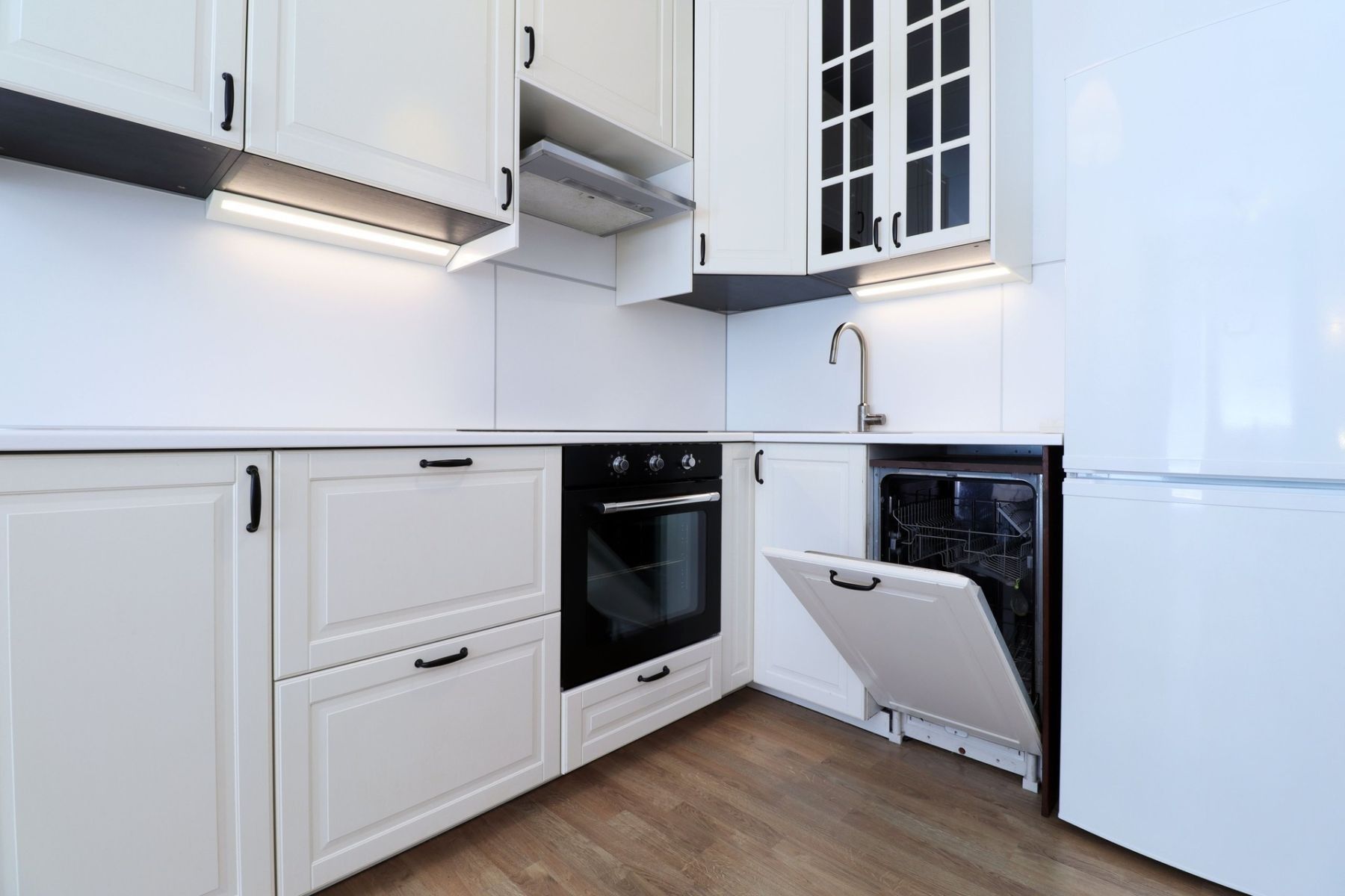 Pronájem byt 2+kk - Makedonská, Praha - Střížkov, 43 m² - 5
