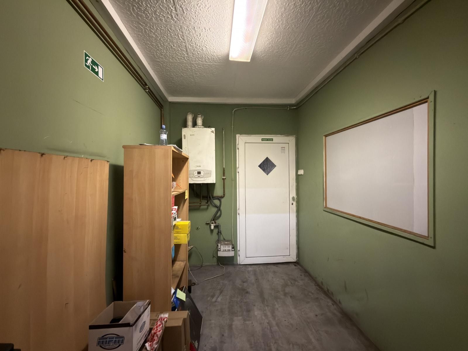 Pronájem výrobní prostory - U Meteoru, Praha, 388 m² - 5