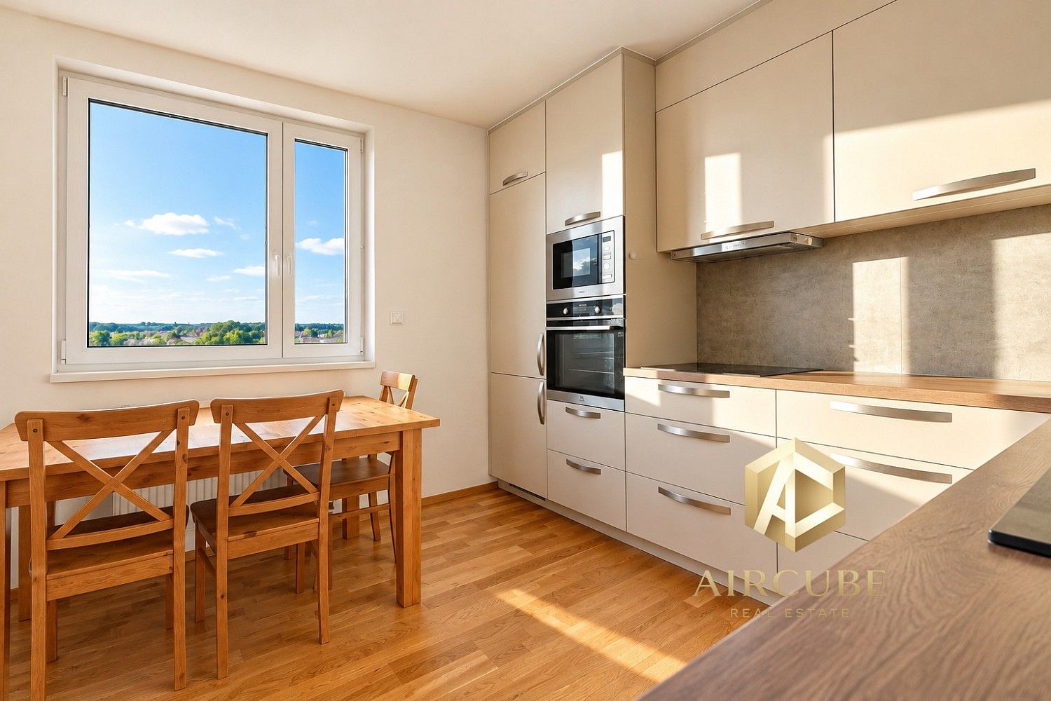 3+kk, Praha 5 - Sobín, 76 m² - 2