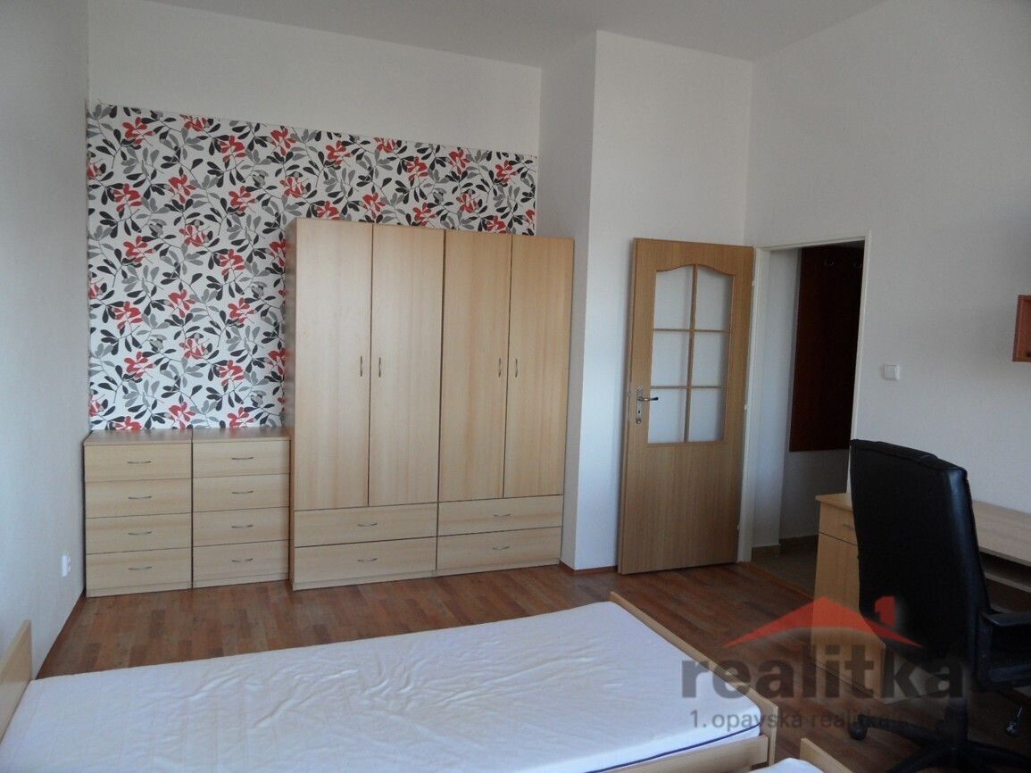 Pronájem byt 1+kk - Olbrichova, Opava, 30 m² - 5