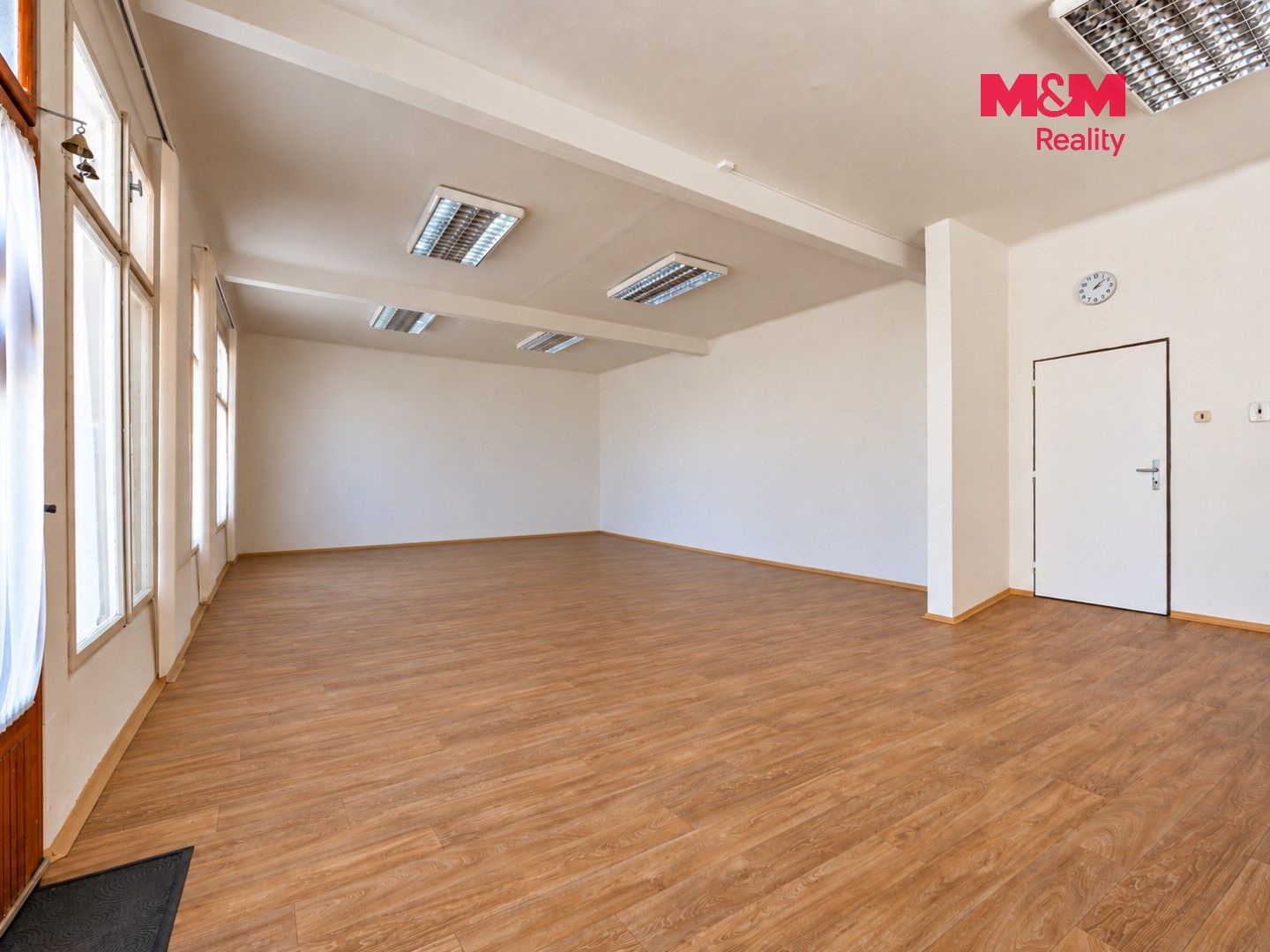 Obchodní prostory · 120 m² · Komenského nám., Votice - 4