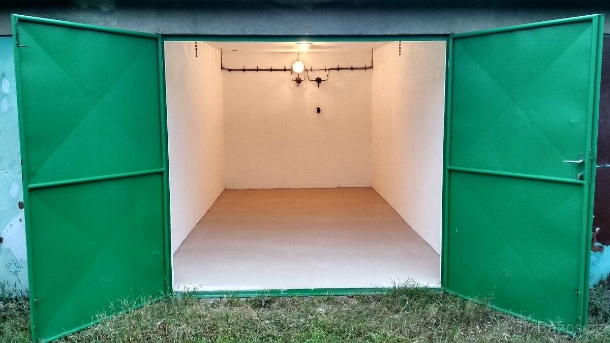 Prodej garáž - Mladá Boleslav, 293 01