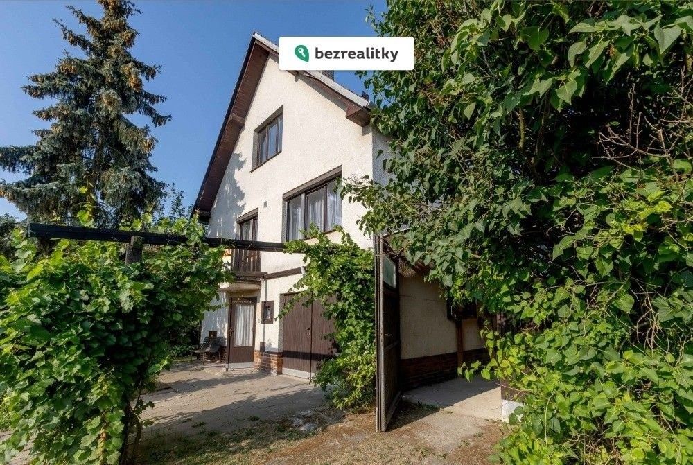 Prodej rodinný dům - Štítary, 186 m² - 2