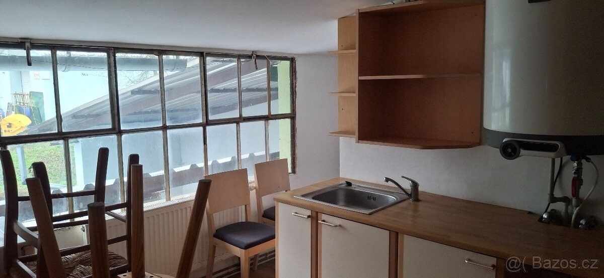 Pronájem byt - Stříbrná Skalice, 281 67