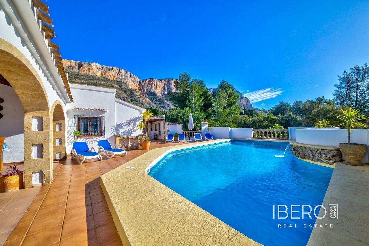 Prodej rodinný dům - Javea, ES, 293 m² - 2