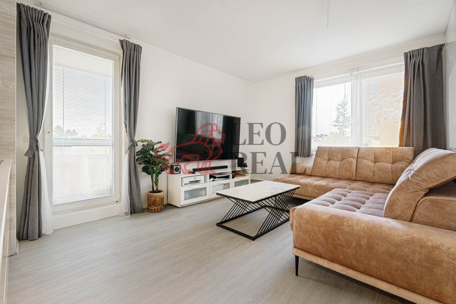 2+kk, U uhříněveské obory, Praha, 44 m² - 1