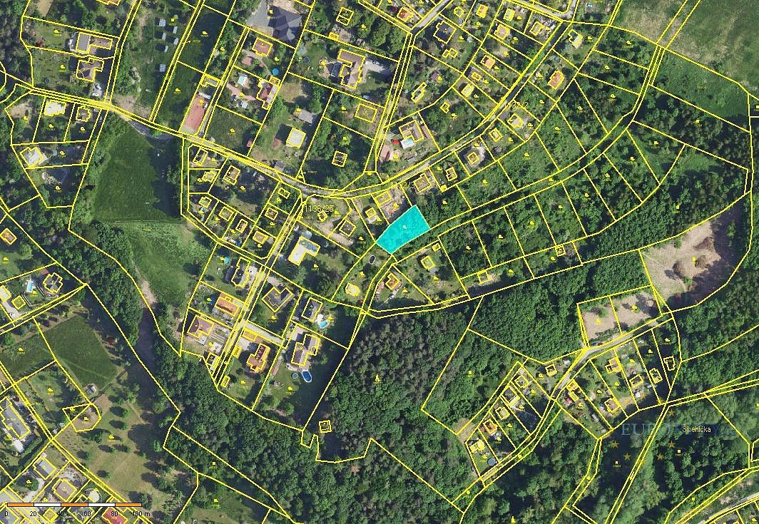 Zahrada, 679 m²