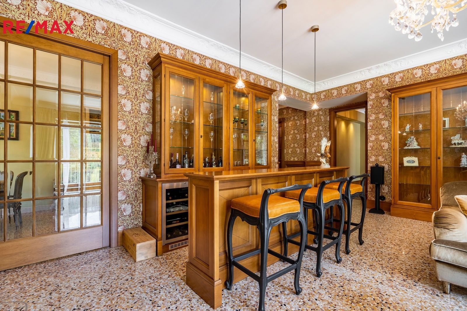 Prodej byt - U Imperiálu, Karlovy Vary, 251 m²