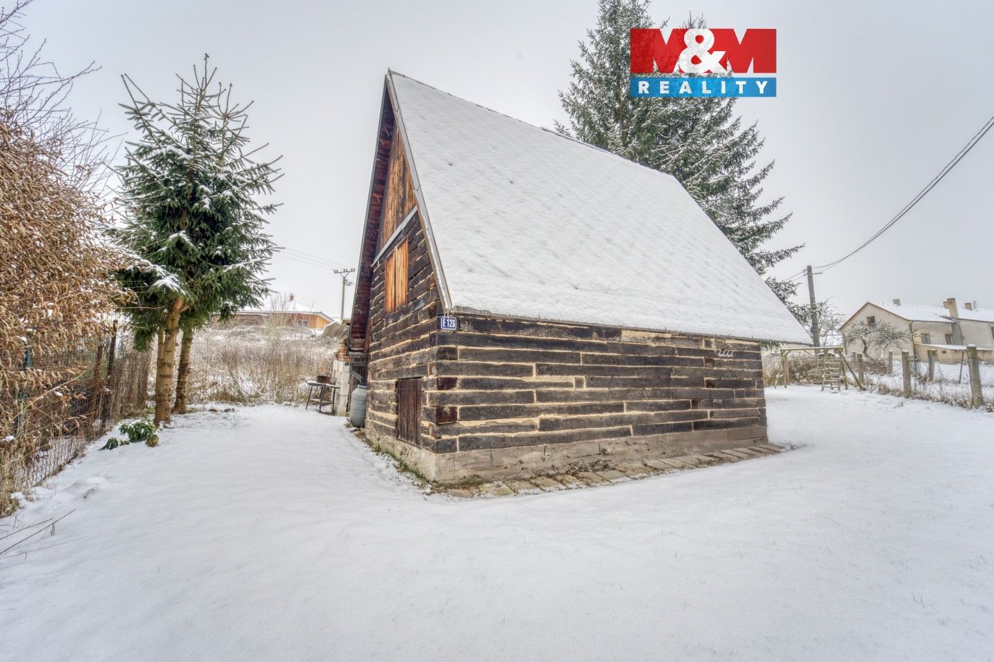 Chaty, Chrást, 17 m²