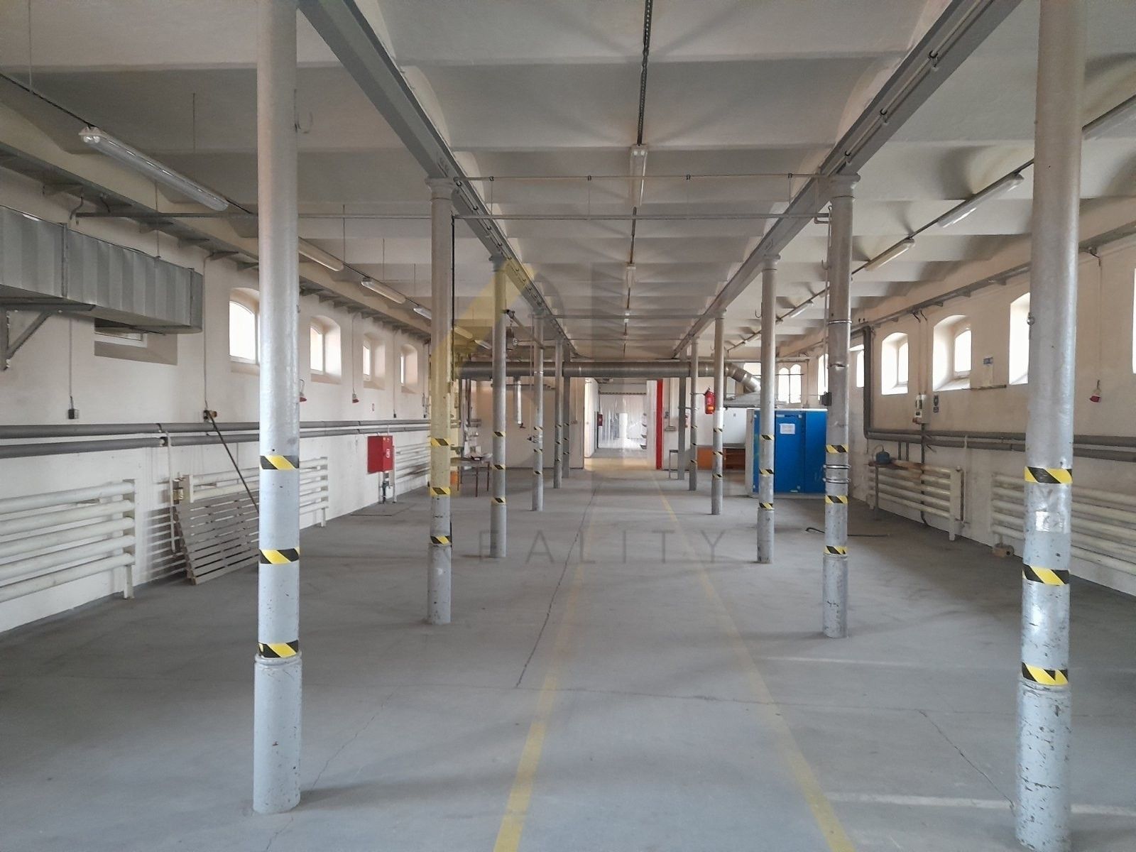 Sklady, Čajkovského, Hodonín, 400 m² - 2