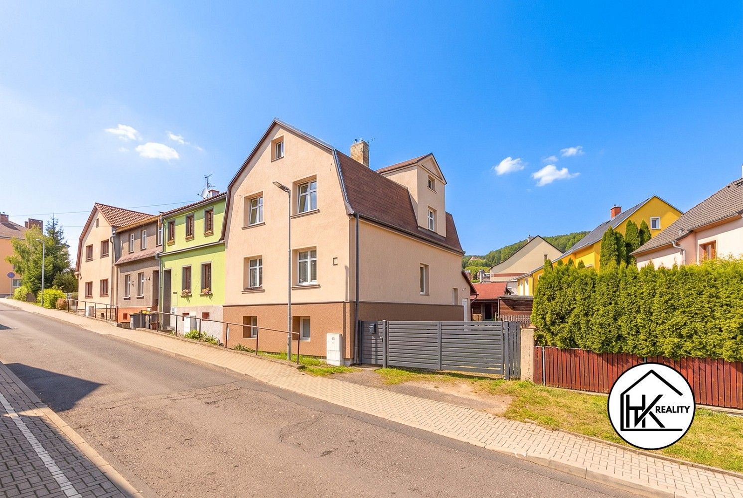 Rodinné domy, Na Hamrech, Krupka, okres Teplice, 180 m² - 1
