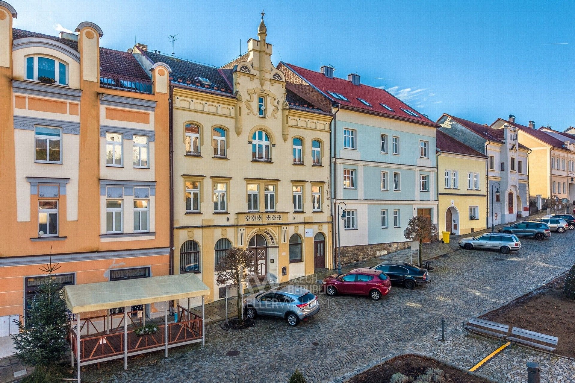 Činžovní domy, náměstí Svobody, Vimperk, 600 m²