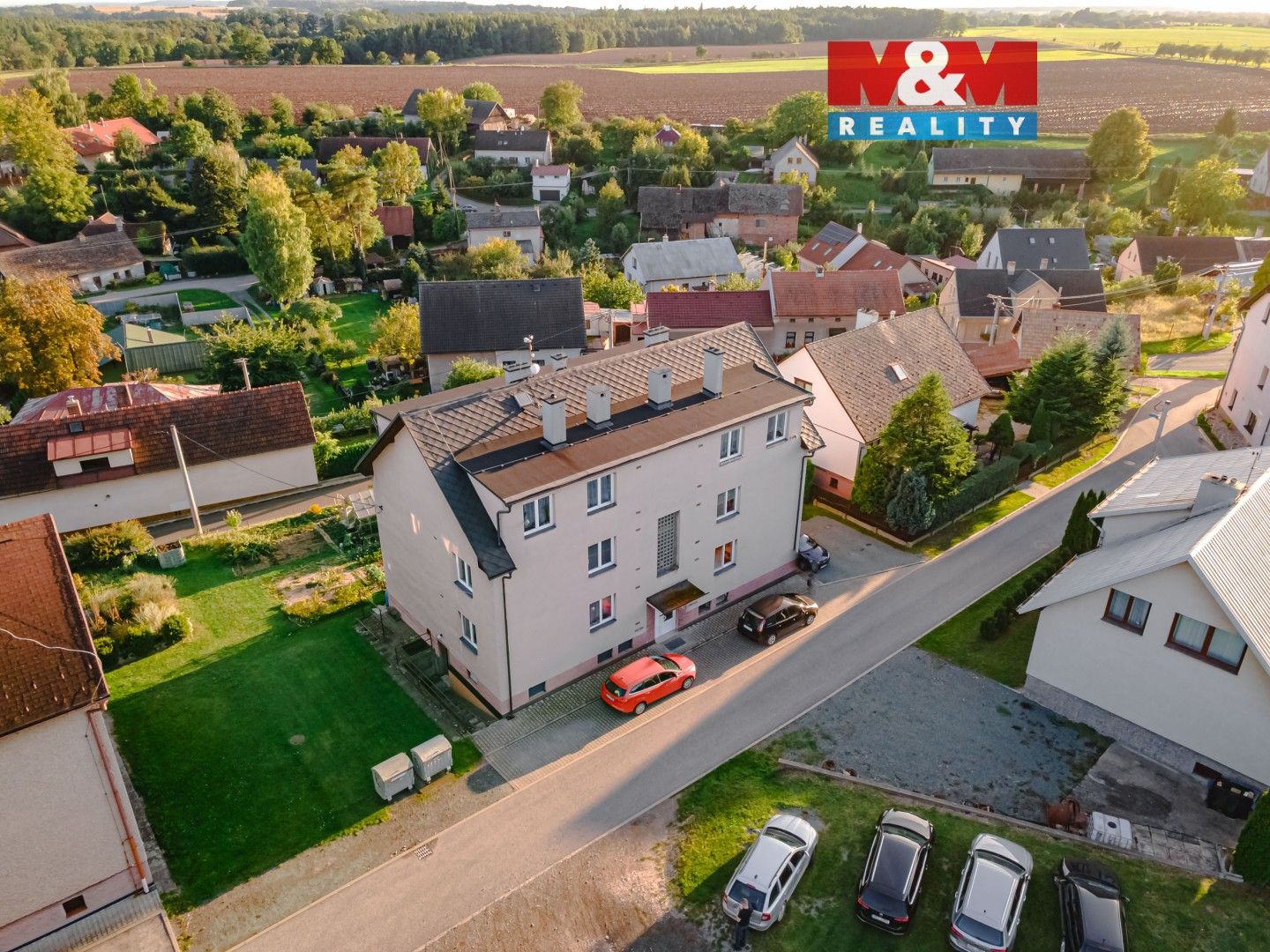 3+1, Velká Jesenice, 74 m²