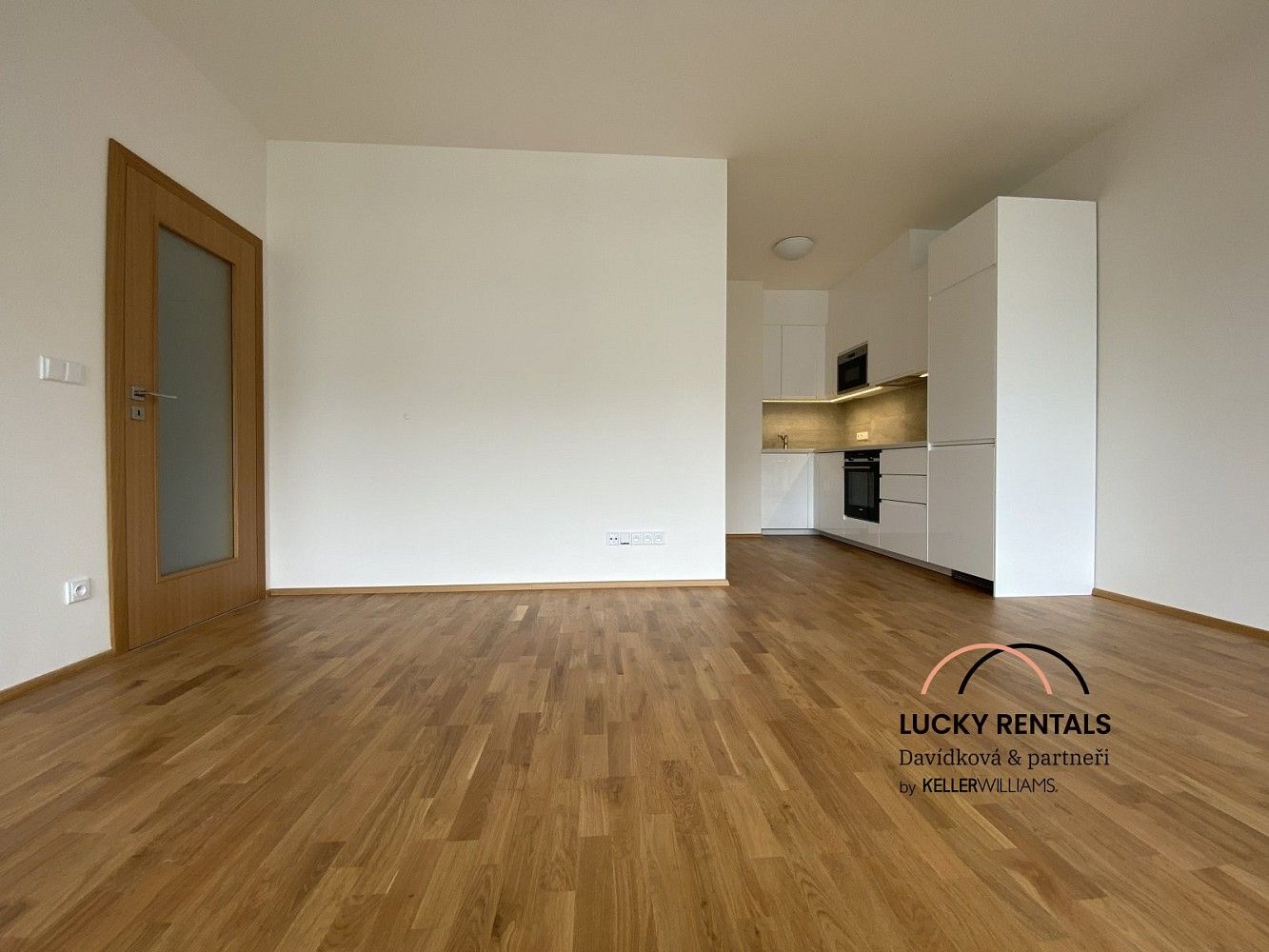 Byt 2+kk · 57 m² · Praha - Karlín, okres Praha 8, Hlavní město Praha - 4