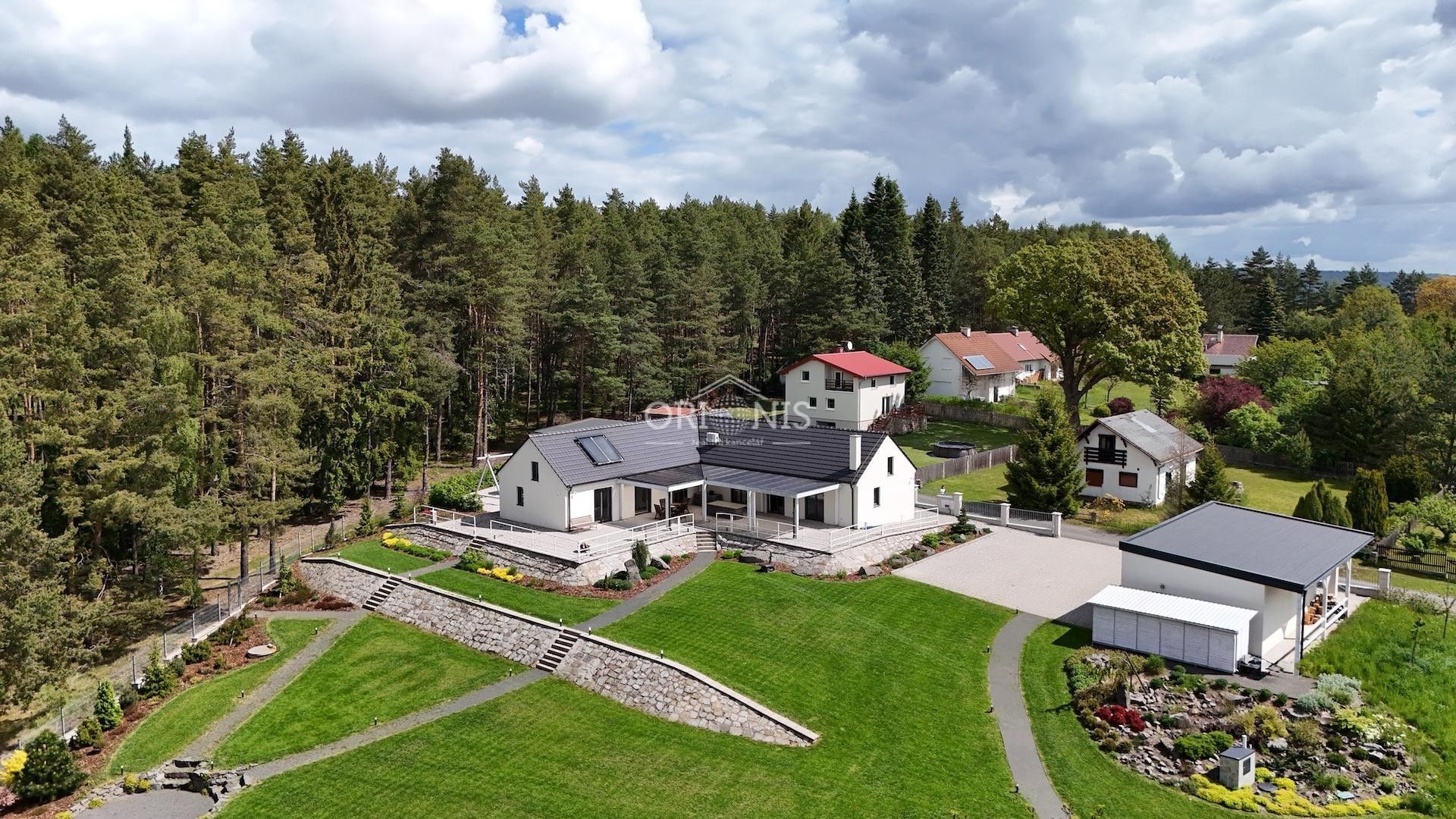 Rodinné domy, Leopoldov, Nečtiny, 160 m² - 2