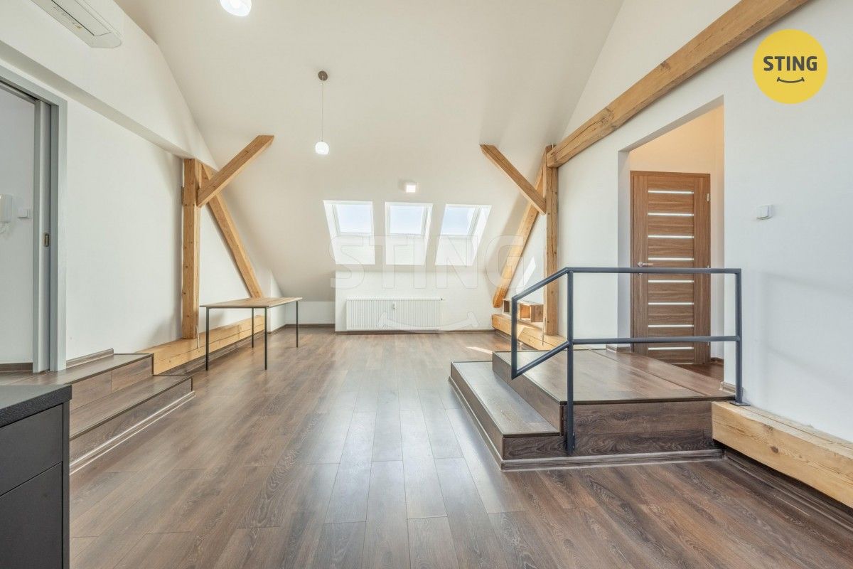 Prodej byt 3+kk - Nádražní, Žďár nad Sázavou, 77 m² - 5