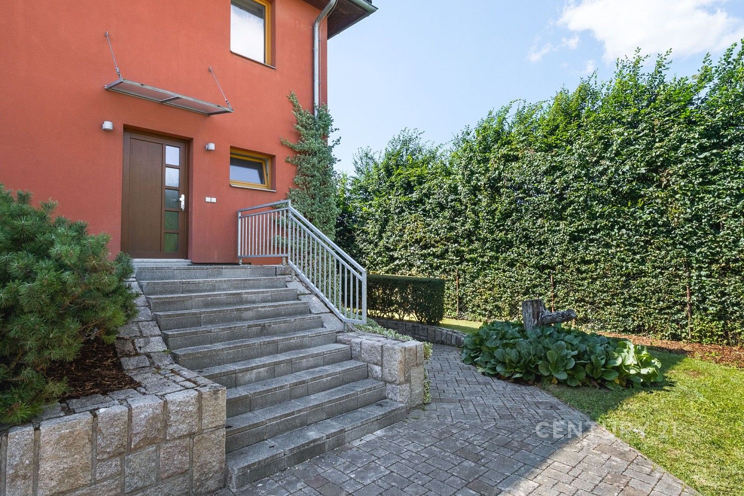 Prodej rodinný dům - Pražská, Mukařov, okres Praha-východ, 210 m² - 5