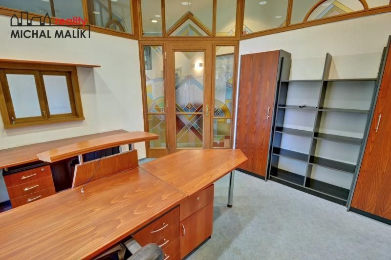 Kanceláře, Tř. 1. máje, Hranice, 15 m²