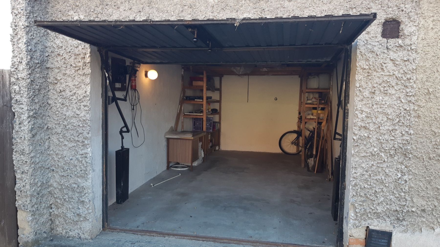 Garáž · 16 m² · Buzulucká, Olomouc - Slavonín, Olomoucký kraj - 3