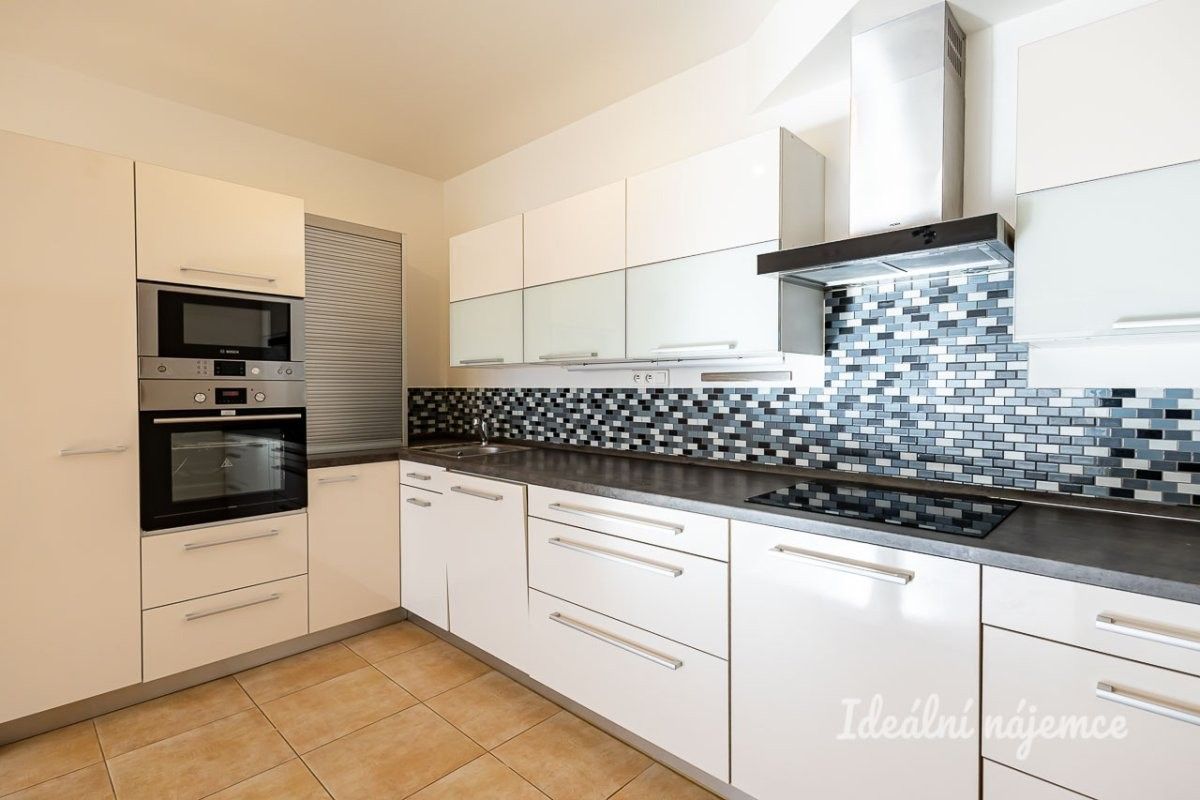 3+kk, Za Dvorem, Brandýs nad Labem-Stará Boleslav, 76 m²