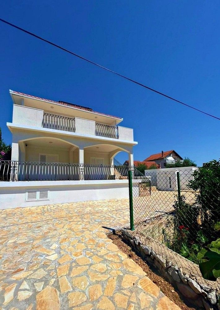 Prodej rodinný dům - Rogoznica, Chorvatsko, 240 m² - 5