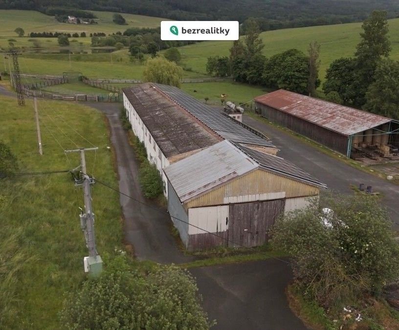 Komerční nemovitost · 1 400 m² · Dešenice - 4