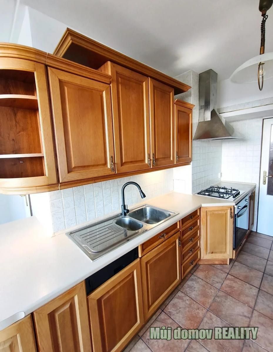 2+1, Krhanická, Praha, 52 m²