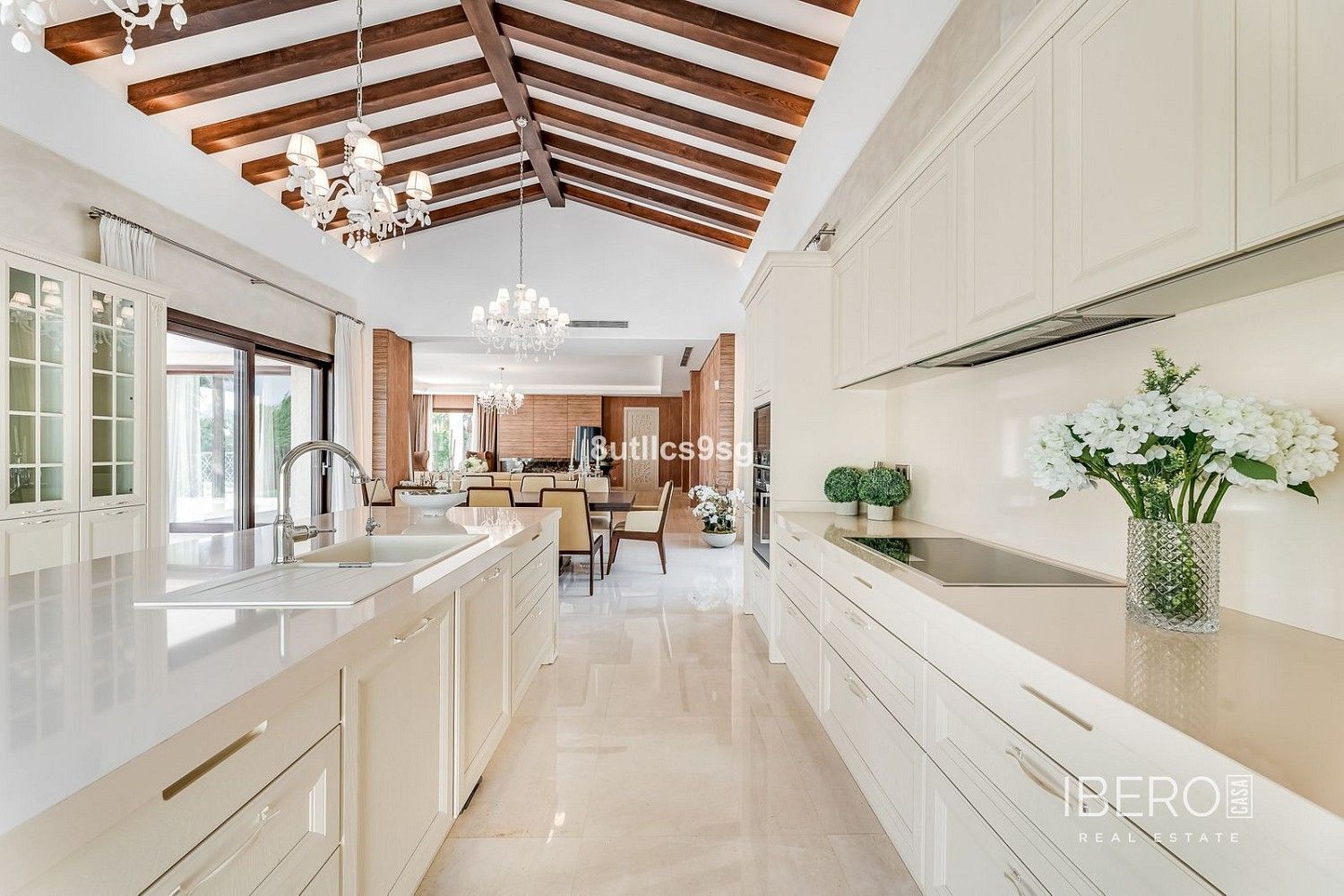 Prodej rodinný dům - Nueva Andalucía, ES, 1 023 m² - 5