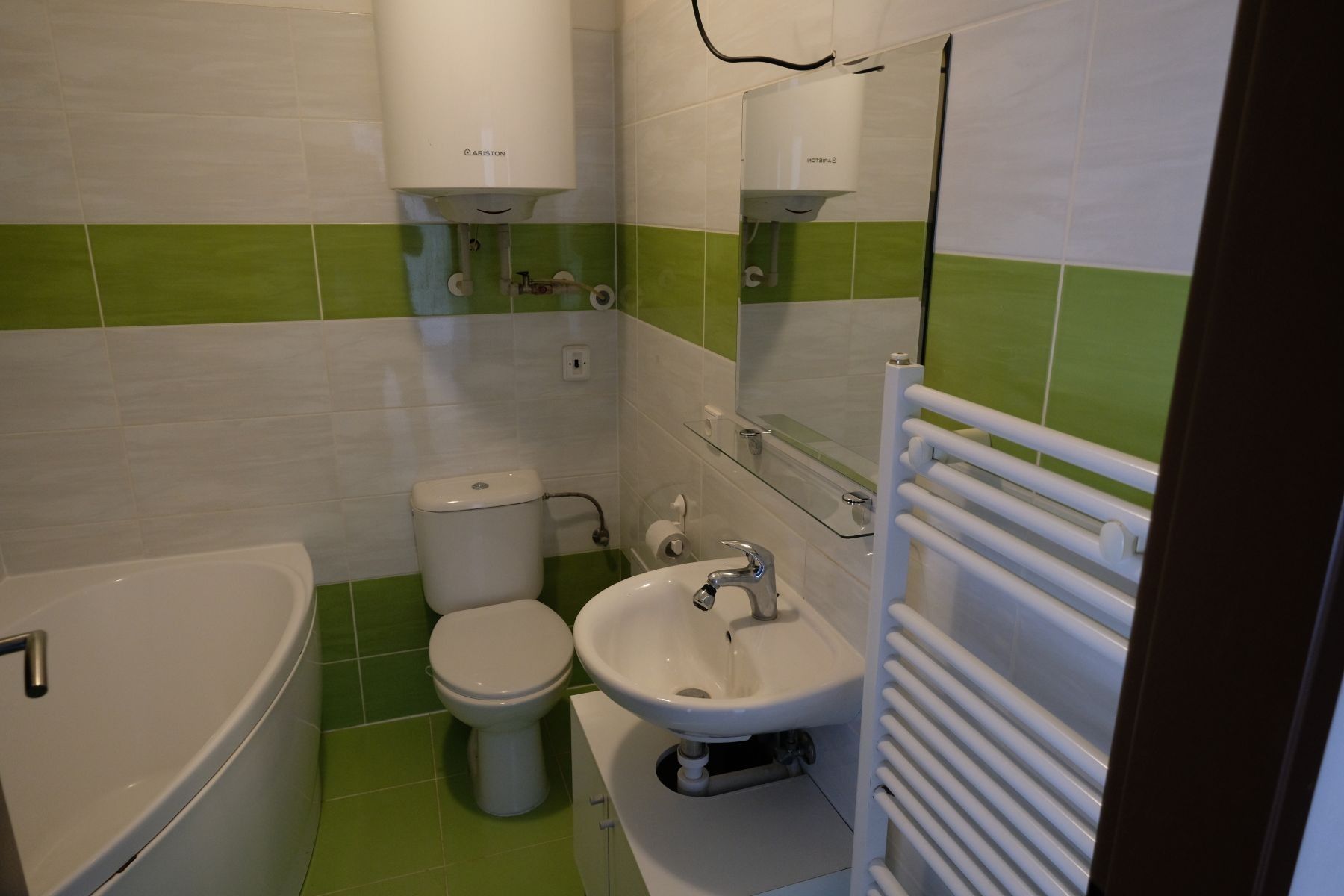 Pronájem byt 2+kk - Zbraslavská, Praha - Malá Chuchle, 39 m² - 5