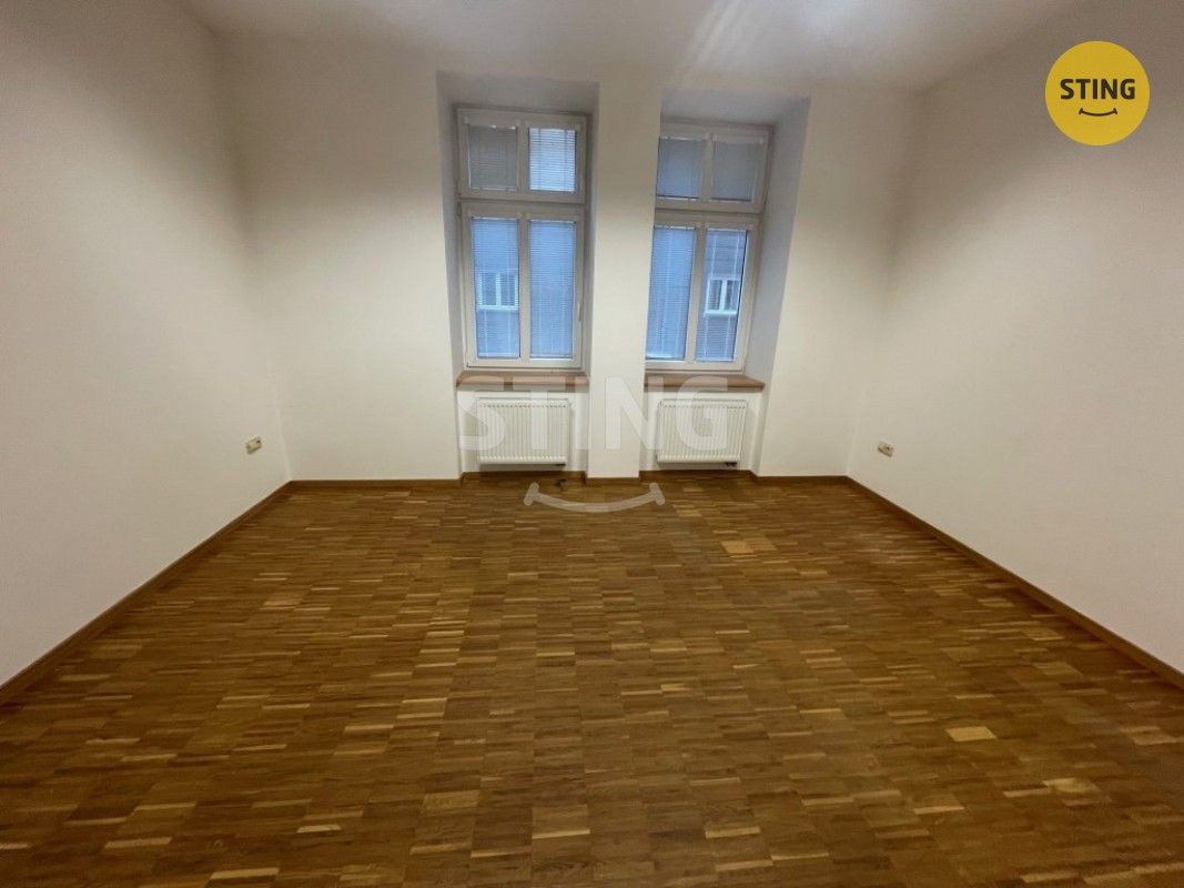 Kanceláře, Smetanova , Český Těšín, 42 m² - 2