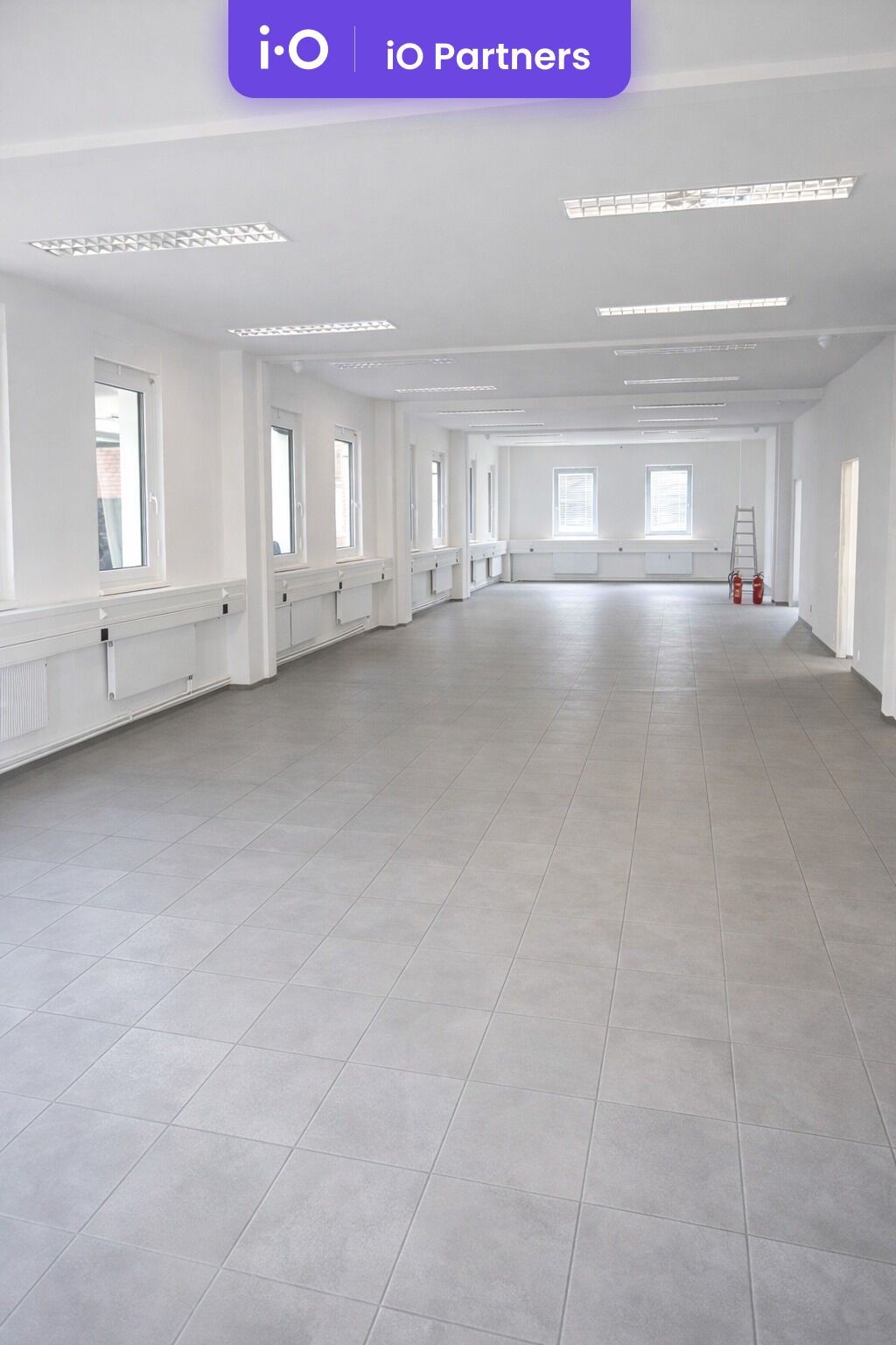 Obchodní prostory, Komerční, Nupaky, 428 m²