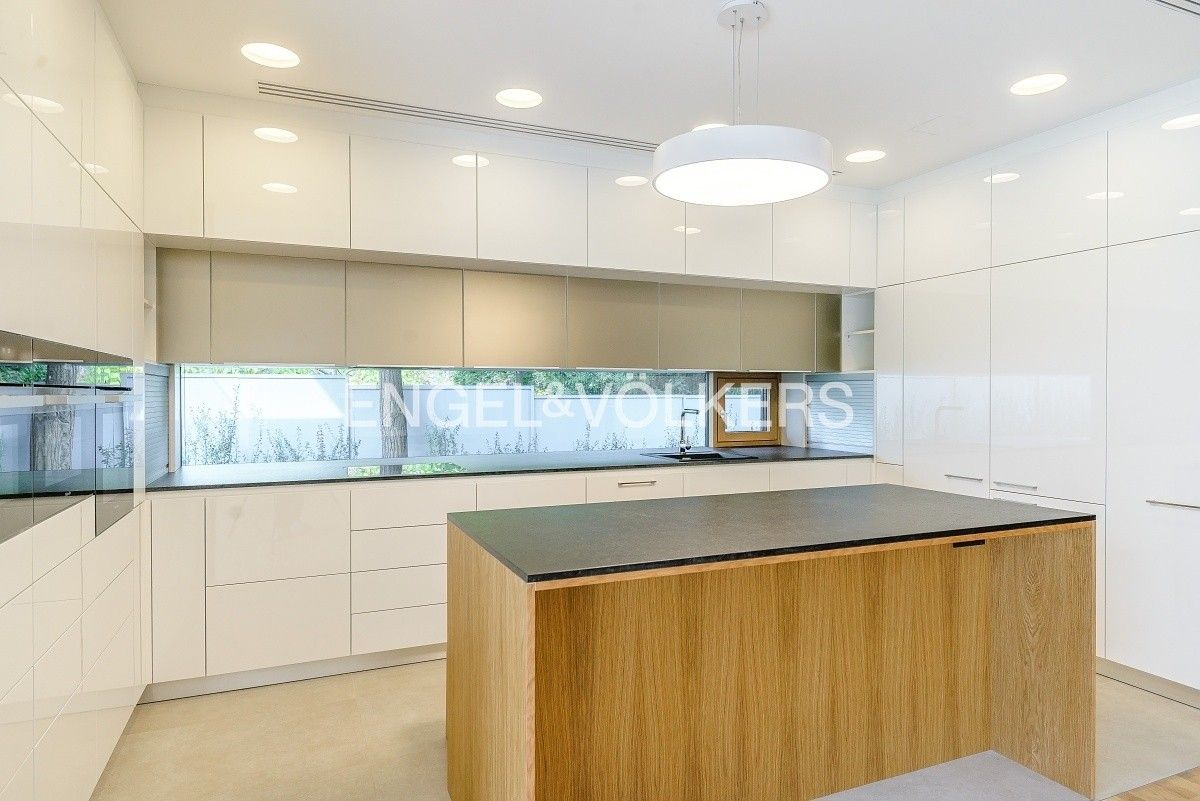 Vila · 523 m² · Goetheho  , Praha Bubeneč - 3
