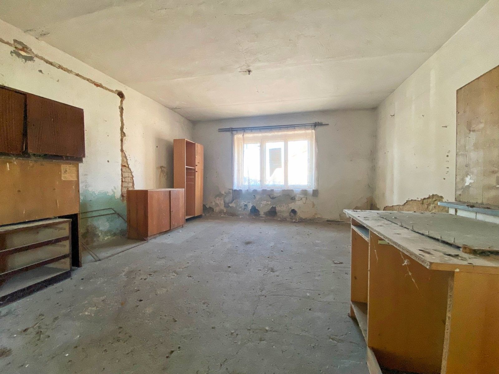 Prodej rodinný dům - Láz, 80 m²