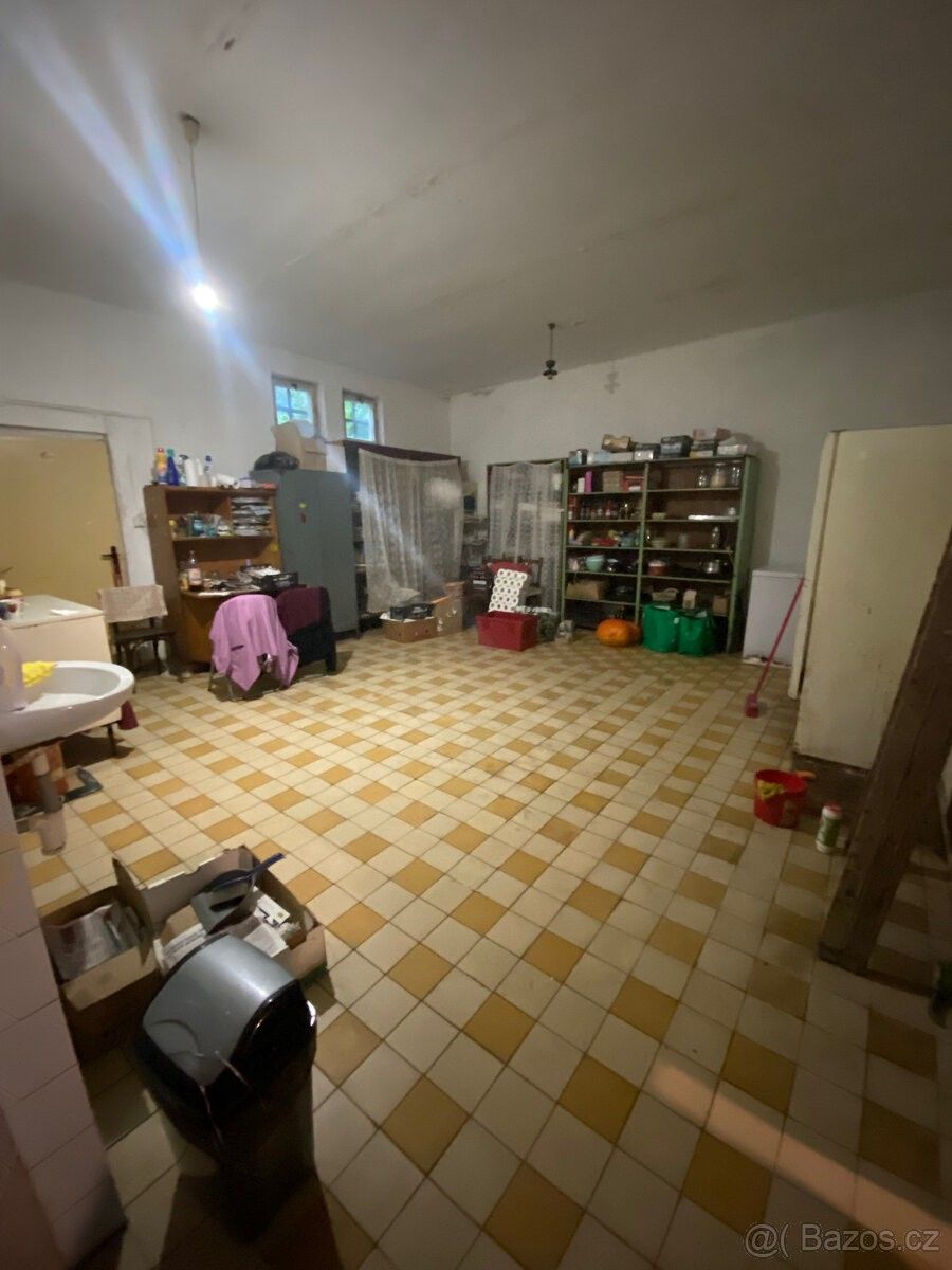 Sklady, Želechovice nad Dřevnicí, 763 11