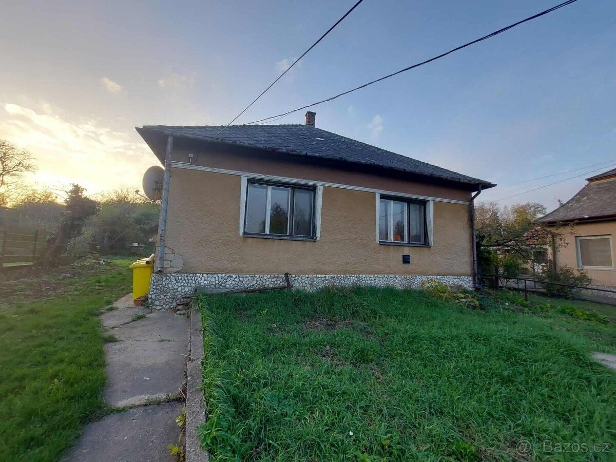 Rodinné domy, 987 66, Zahraničí