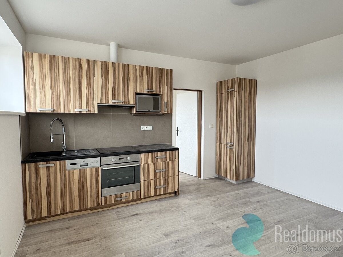 Byty, Kaplice, 382 41