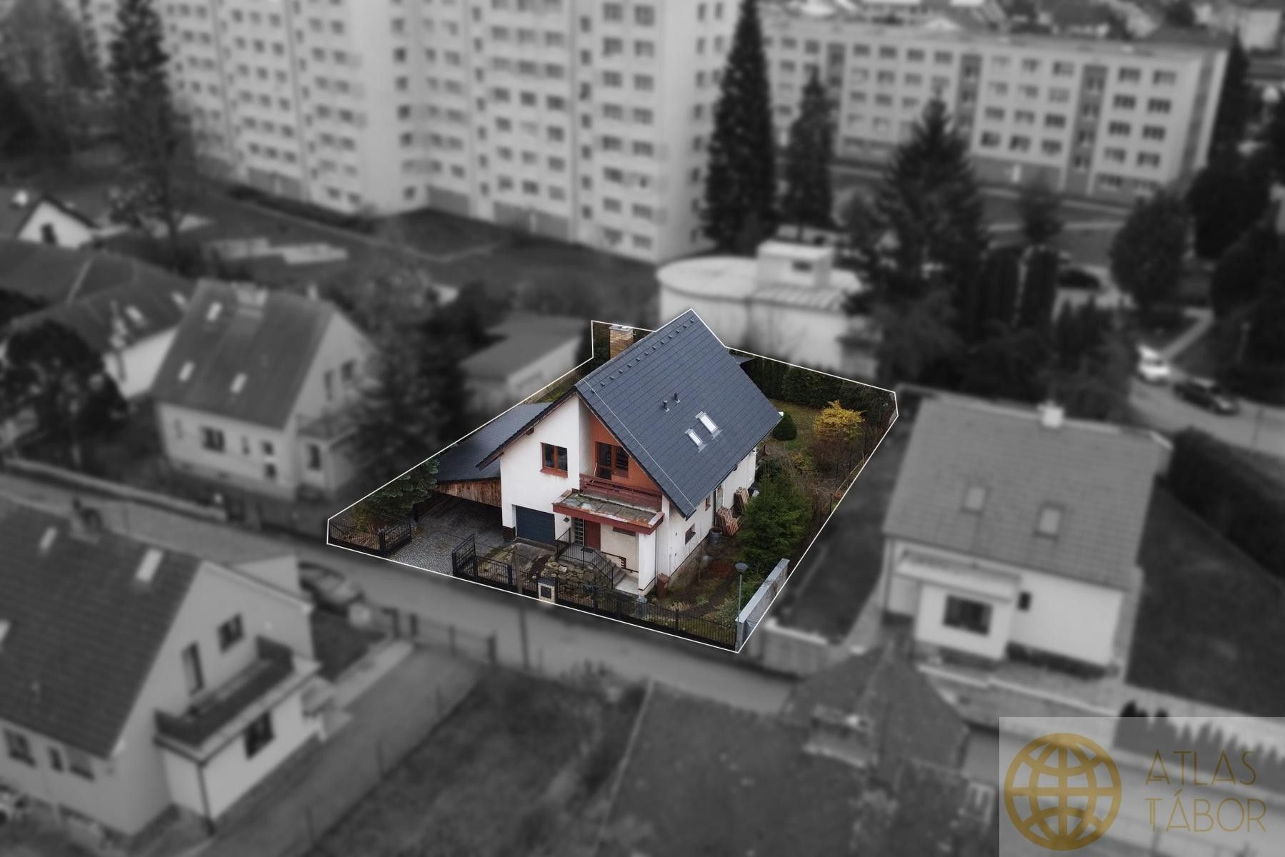 Prodej dům - Jaroslava Vacka, Klokoty, Tábor, Česko, 147 m²