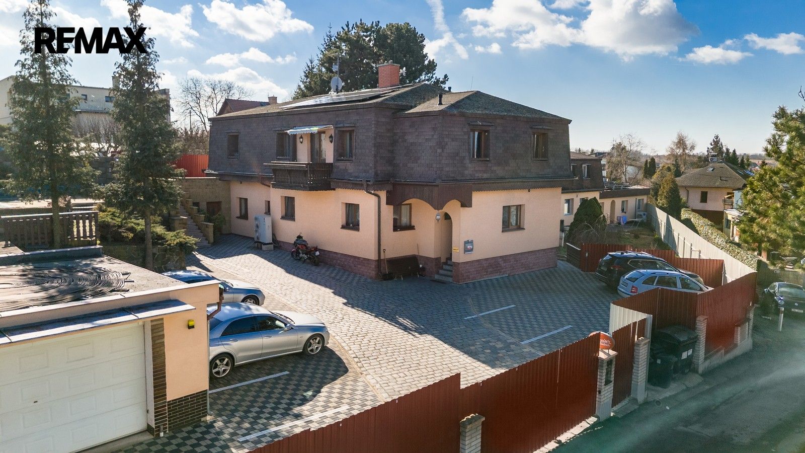 Ubytovací zařízení, 597 m²