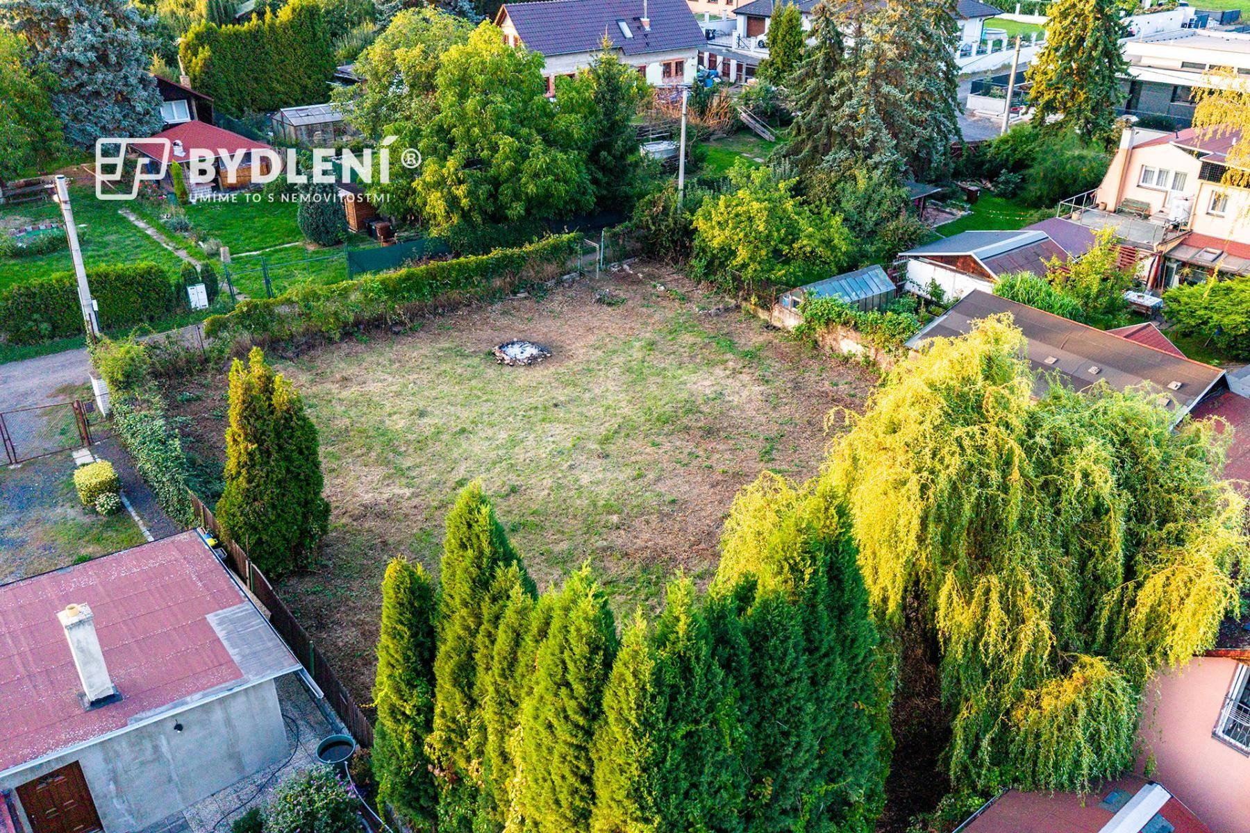 Prodej pozemek pro bydlení - Šípková , Teplice Trnovany - 2