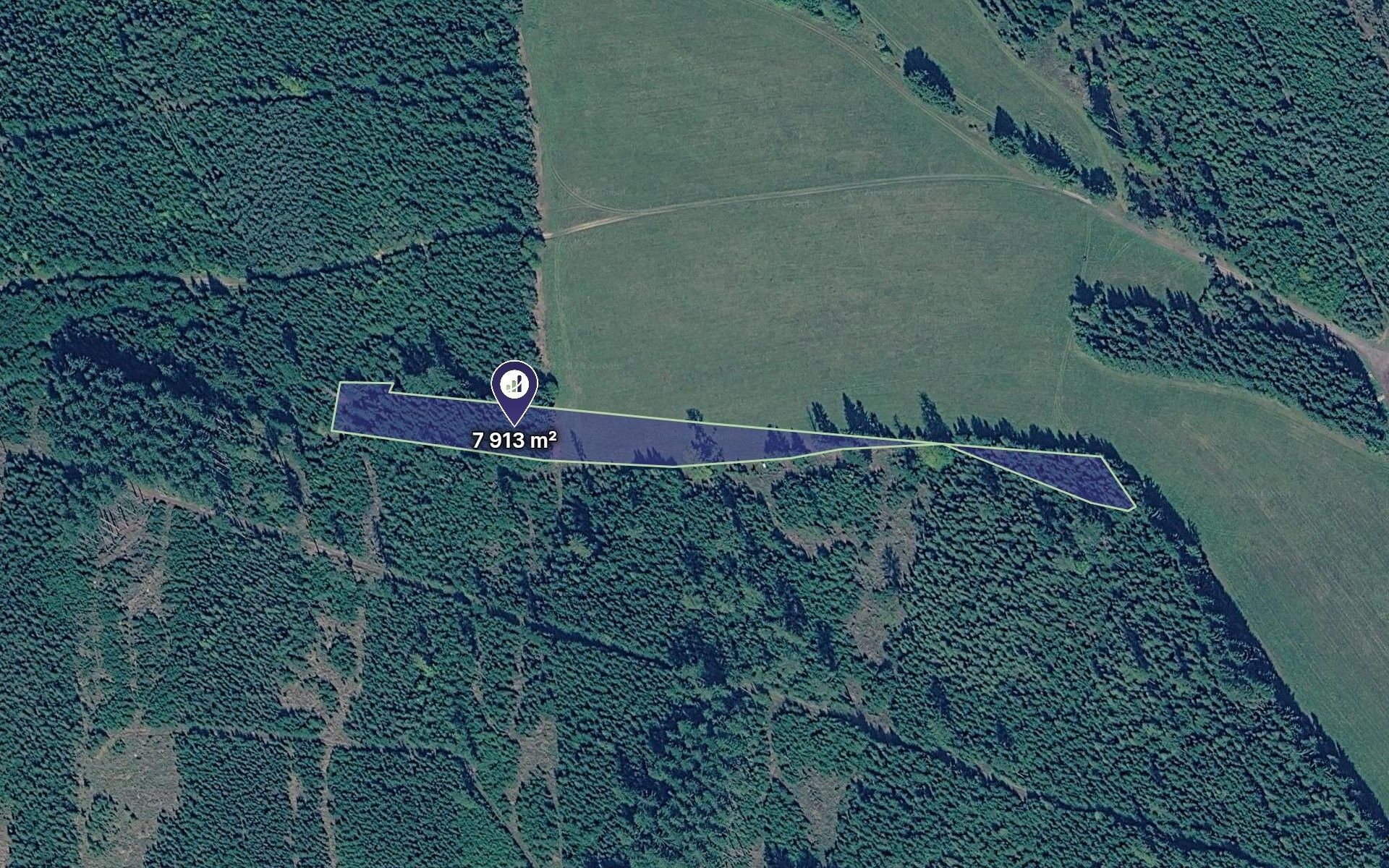 Louky, Maletín, 7 913 m²