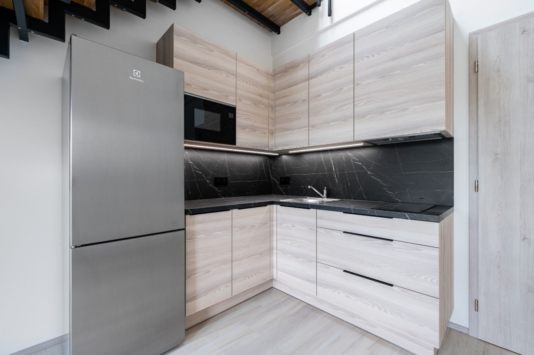 2+kk, Na Zlíchově, Praha - Hlubočepy, 38 m² - 1