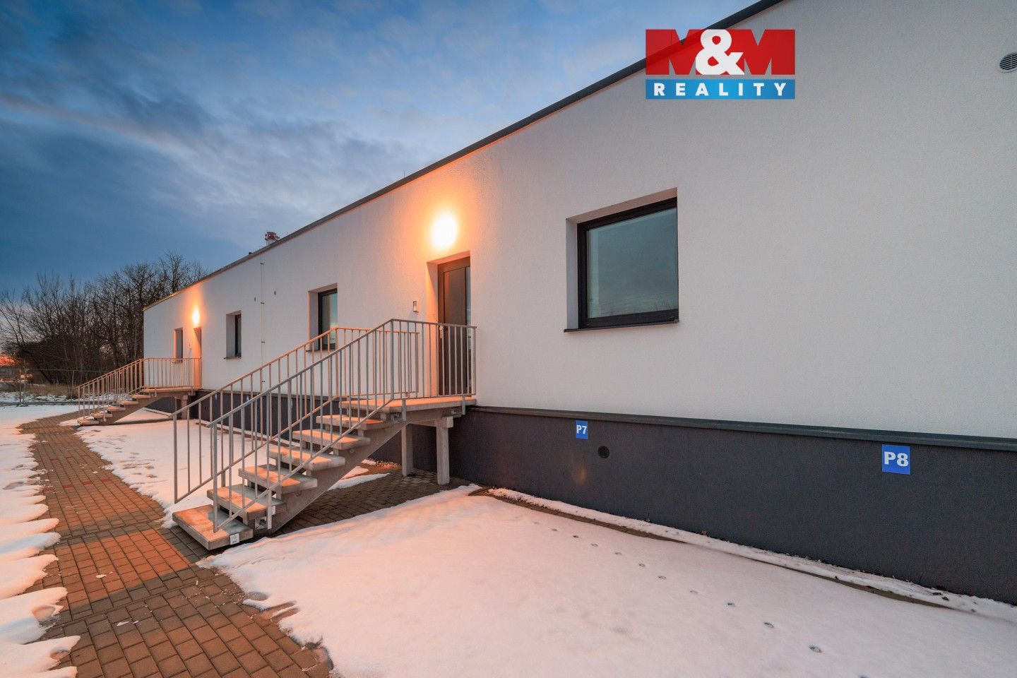 Kanceláře, Alšova, Dobřany, 47 m²