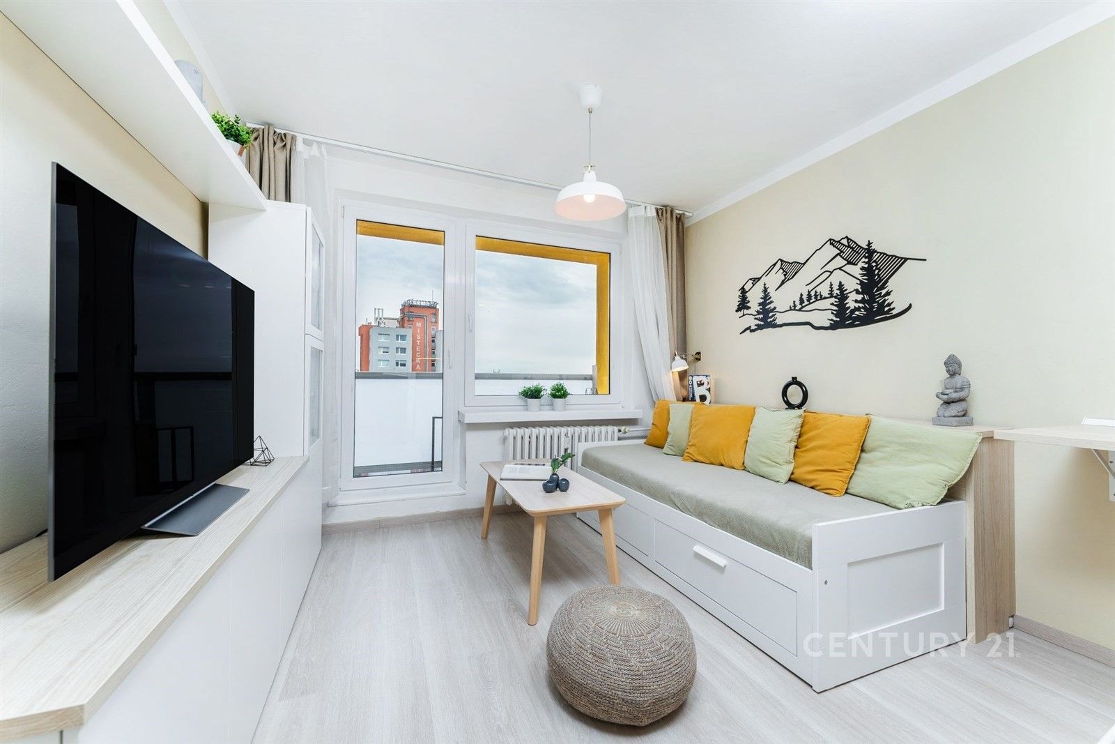 1+kk, Křivoklátská, Praha, 28 m²