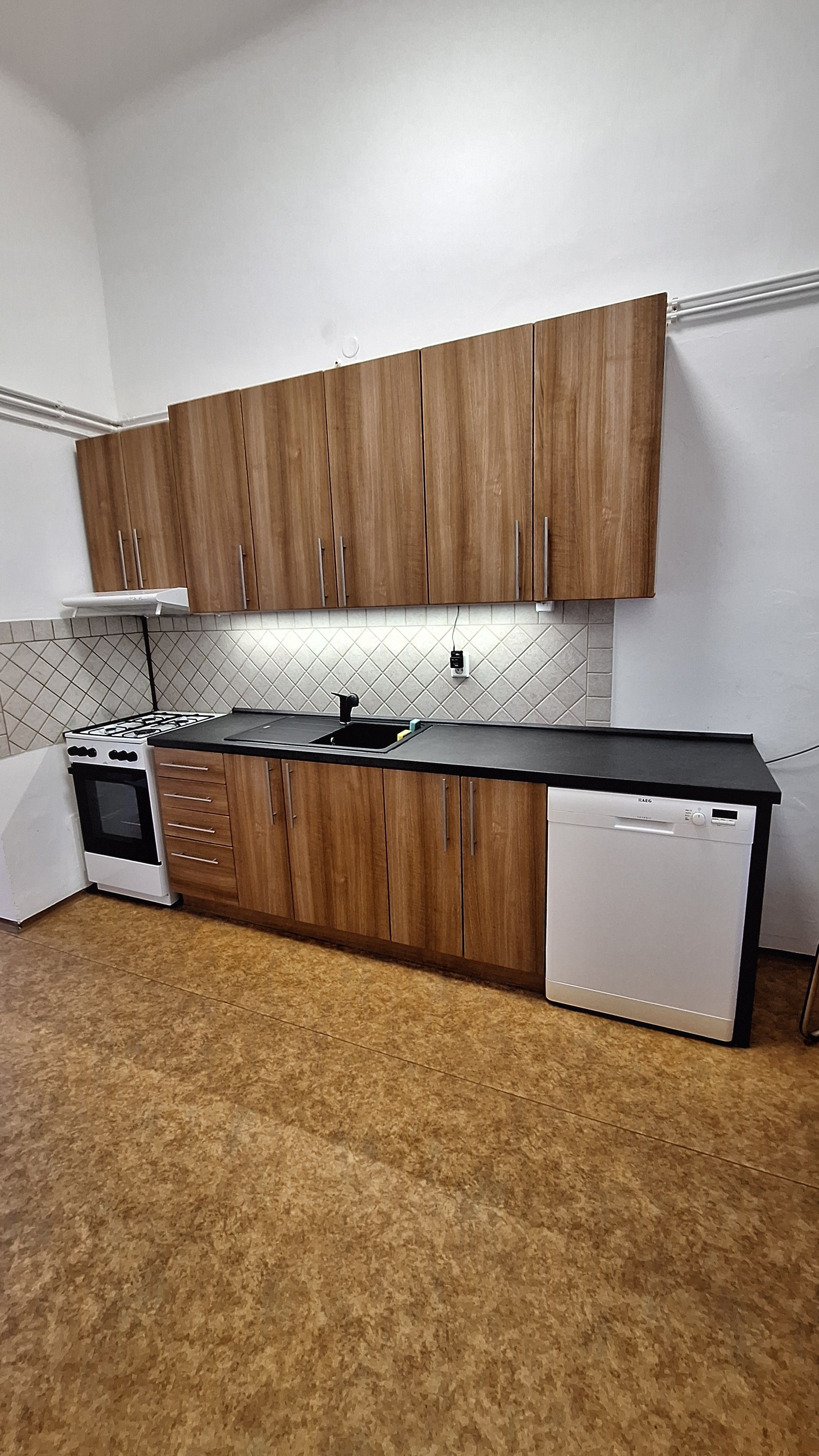 Pronájem byt 1+1 - Brno, 42 m²