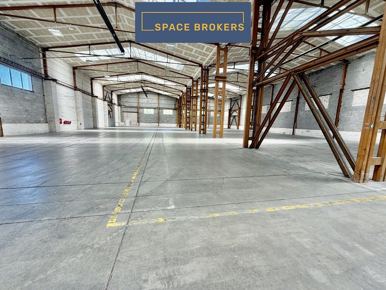 Sklady, Bystřany, okres Teplice, 1 500 m² - 1