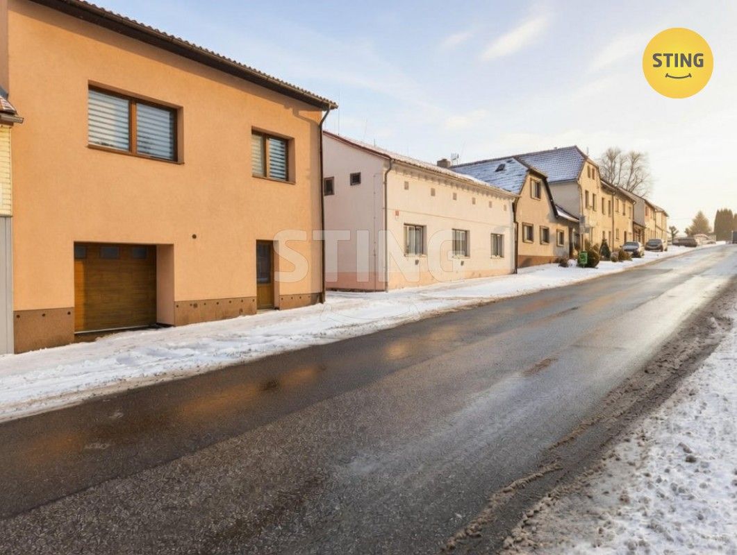 Rodinné domy, Perleťářská, Batelov, 298 m²