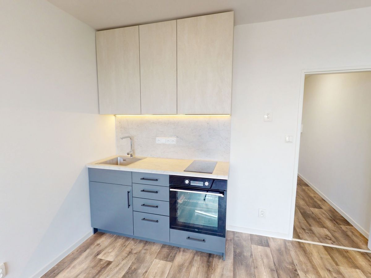 1+kk, Nádražní, Ostrava, 28 m² - 1