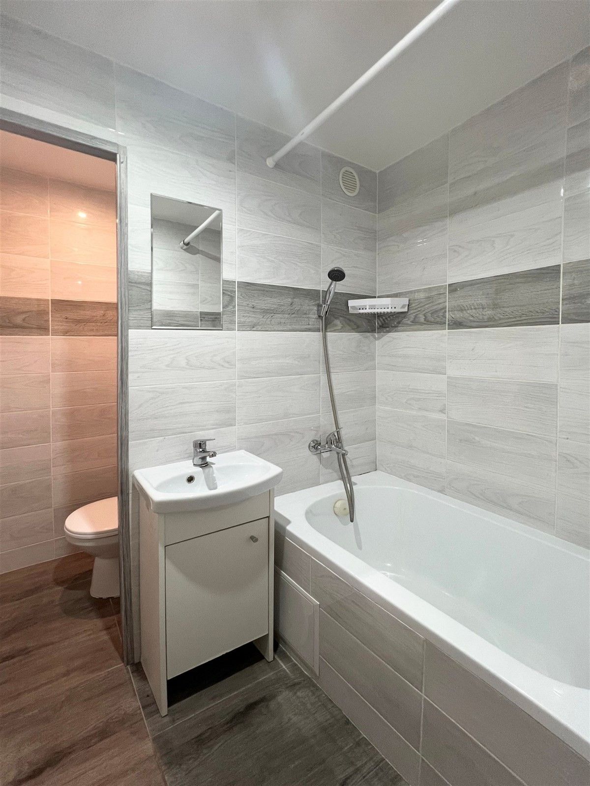 2+kk, Josefa Ševčíka 952, Most, 40 m² - 2