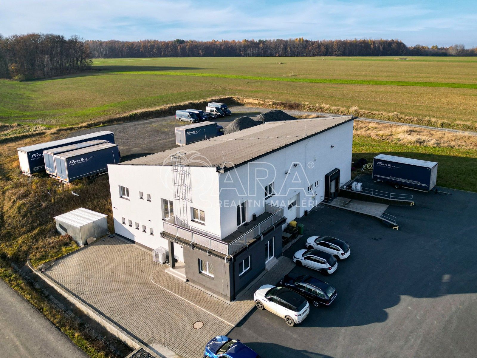 Pronájem sklad - Kateřinice, 1 m²