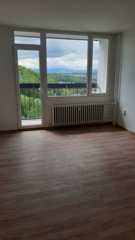 Pronájem byt 3+1 - Sídliště za Chlumem, Bílina, 82 m² - 5